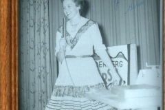 SDFNE PG#026 Gloria Rios Roth